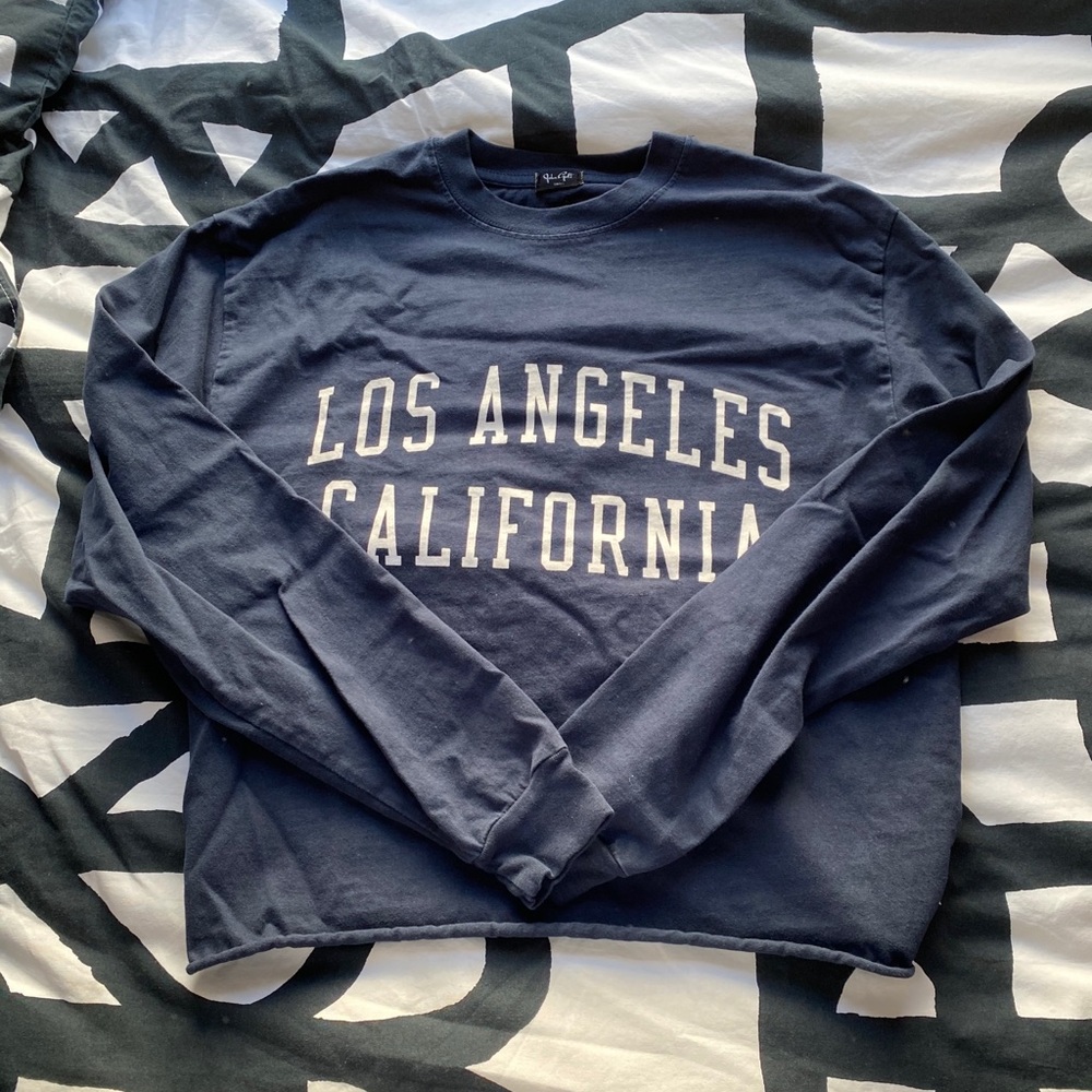 Brandy Melville long sleeve tee